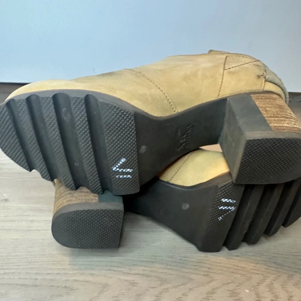 Sorel 7.5 Addington Chelsea Boot‎ In camel